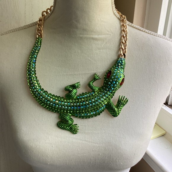 Jewelry - Minimal Necklace, Statement COLLAR, Thin Multilayered